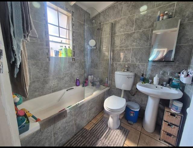 2 BEDROOM TOWNHOUSE FOR SALE IN MEYERSDAL